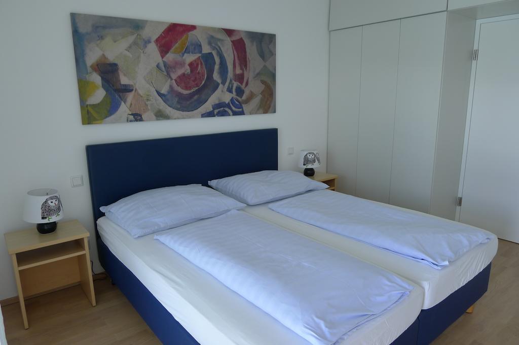 Seeappartement Marina Pörtschach am Wörthersee Zimmer foto